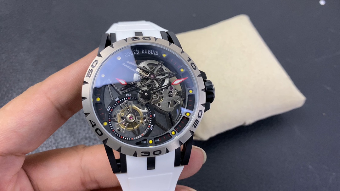 [Roger Dubuis Watches]