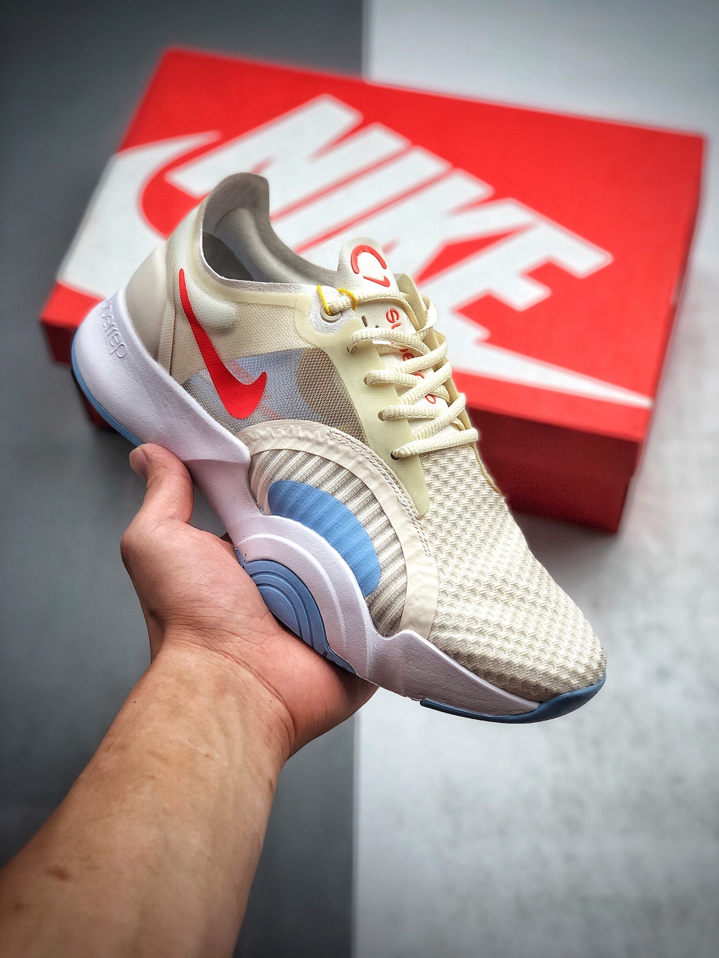 200  耐克 Nike Womens SuperRep Go 超级跑鞋运动系列CJ0860-146