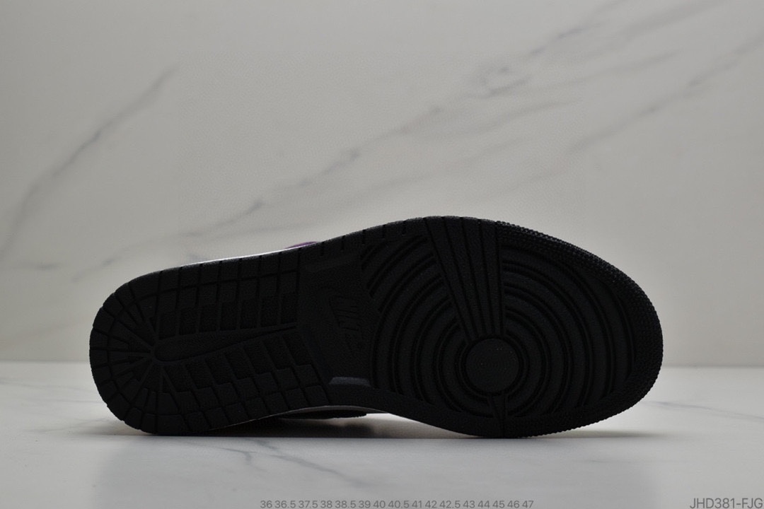 190 公司级耐克NIKEAir Jordan 1 Mid”White Red Black”乔1乔丹一代中帮经典复古文化休闲运动篮球鞋 “黑白红 小芝加哥” 货号：554724-116