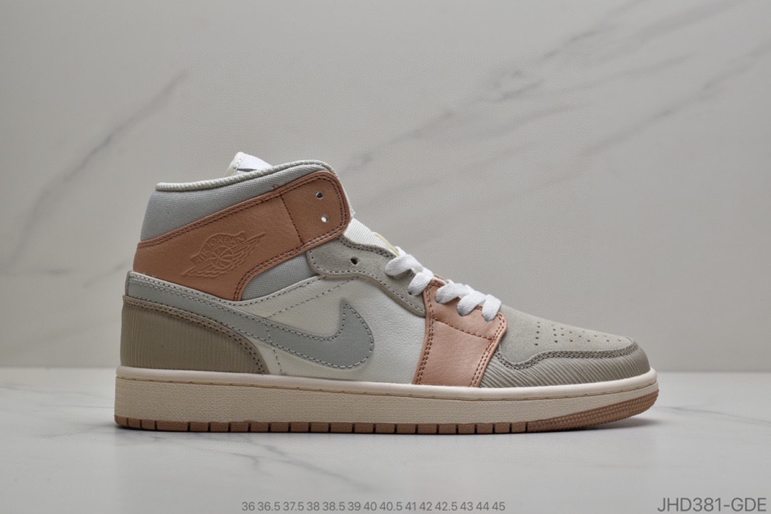 190 公司级耐克NIKEAir Jordan 1 Mid”White Red Black”乔1乔丹一代中帮经典复古文化休闲运动篮球鞋 “黑白红 小芝加哥” 货号：554724-116