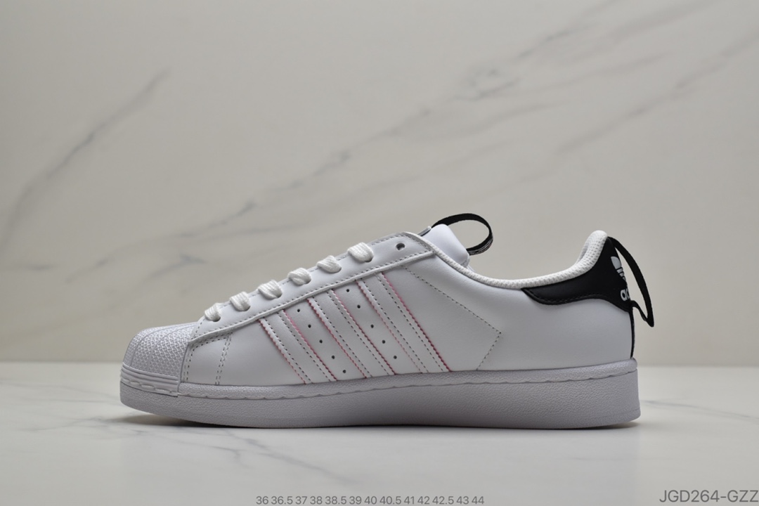 180 阿迪达斯adidas三叶草 Originals Superstar”White/Beige”贝壳头经典百搭休闲运动板鞋“皮革白米”FV3392