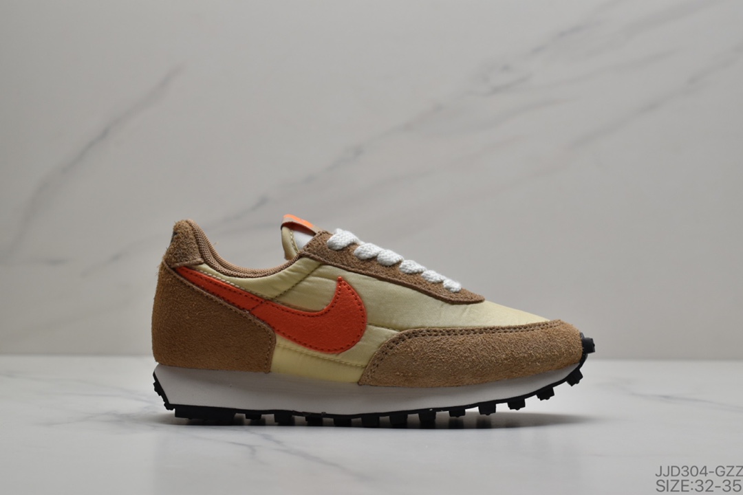 130  Air Daybreak华夫童鞋夫列骄傲限月定Air Daybreak 1979周顺年风华夫复古休闲慢跑鞋货号：CK2351-200-600