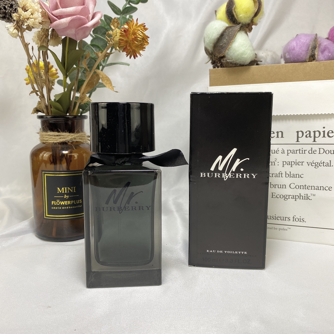 Mr. Burberry Eau de Toilette for Men - 100ml, Spicy and Woody Scent 1 i1592766784 965 0