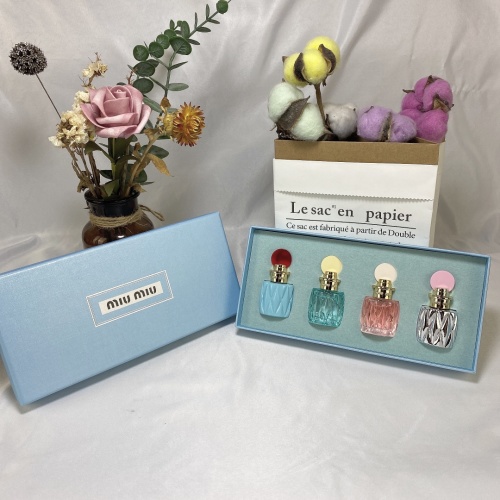 Miu Miu Miniature Perfume Set - 4 x 7.5ml - Adorable Collection for Women 1 Miu Miu Miniature Perfume Set - 4 x 7.5ml - Adorable Collection for Women
