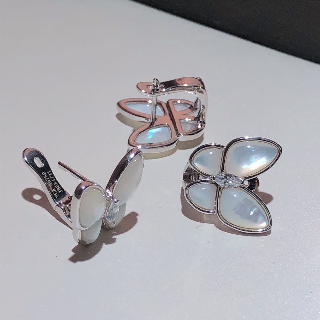 NO:101856,Butterfly effect, see the prosperity of the world, and finally falls into the ears VCA｜Ear clips, white gold rose gold, Vac earrings19860909蝴蝶效应 看尽世间繁华 最终落于耳畔 VCA｜耳夹款白金玫金,Vac耳钉,Jewelry