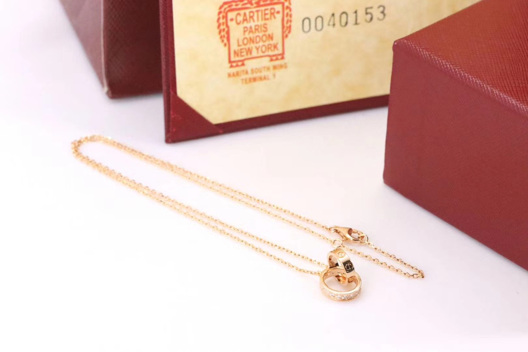 Cartier 卡地亚 LOVE满钻螺丝双环 锁骨项链