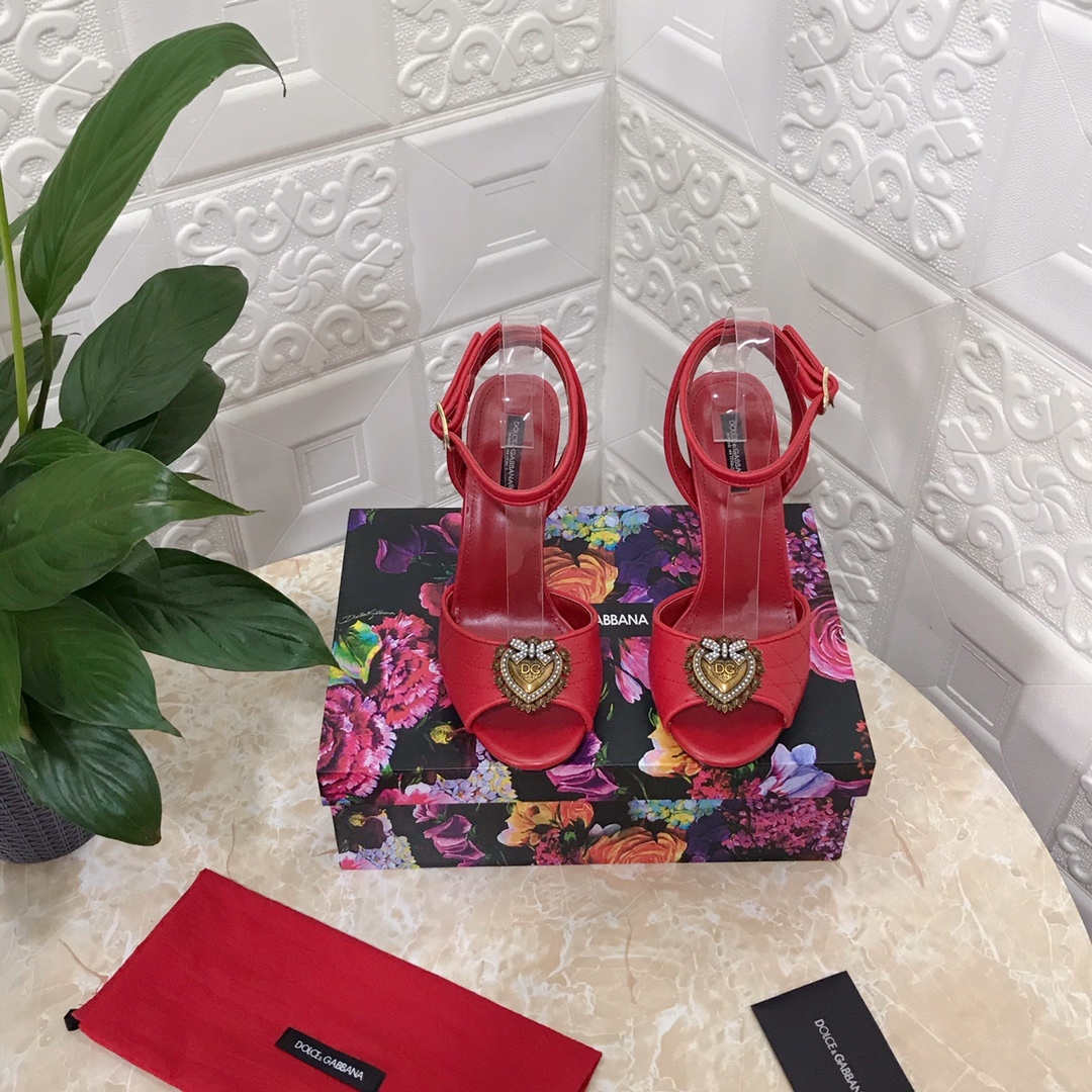 dg杜嘉班纳DOLCE&GABBAN