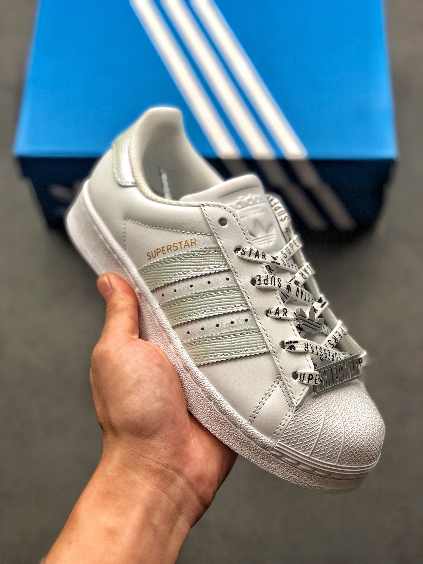 adidas superstar fv3392