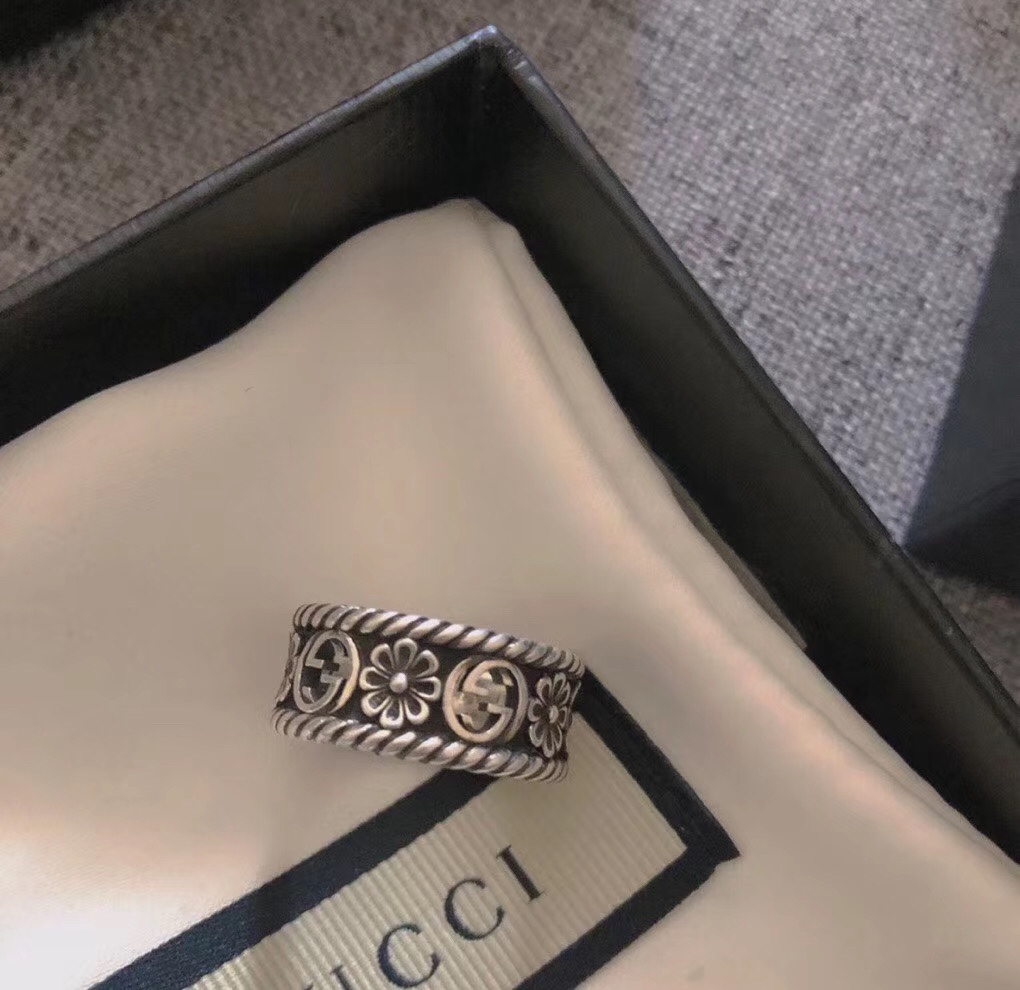 NO:101621,Gucci hollow daisy ring material s925 silver, precision version, Gucci ring, gucci, ring19860909古驰镂空款雏菊戒指 材质s925银,精工版,古驰戒指,gucci,ring,Jewelry
