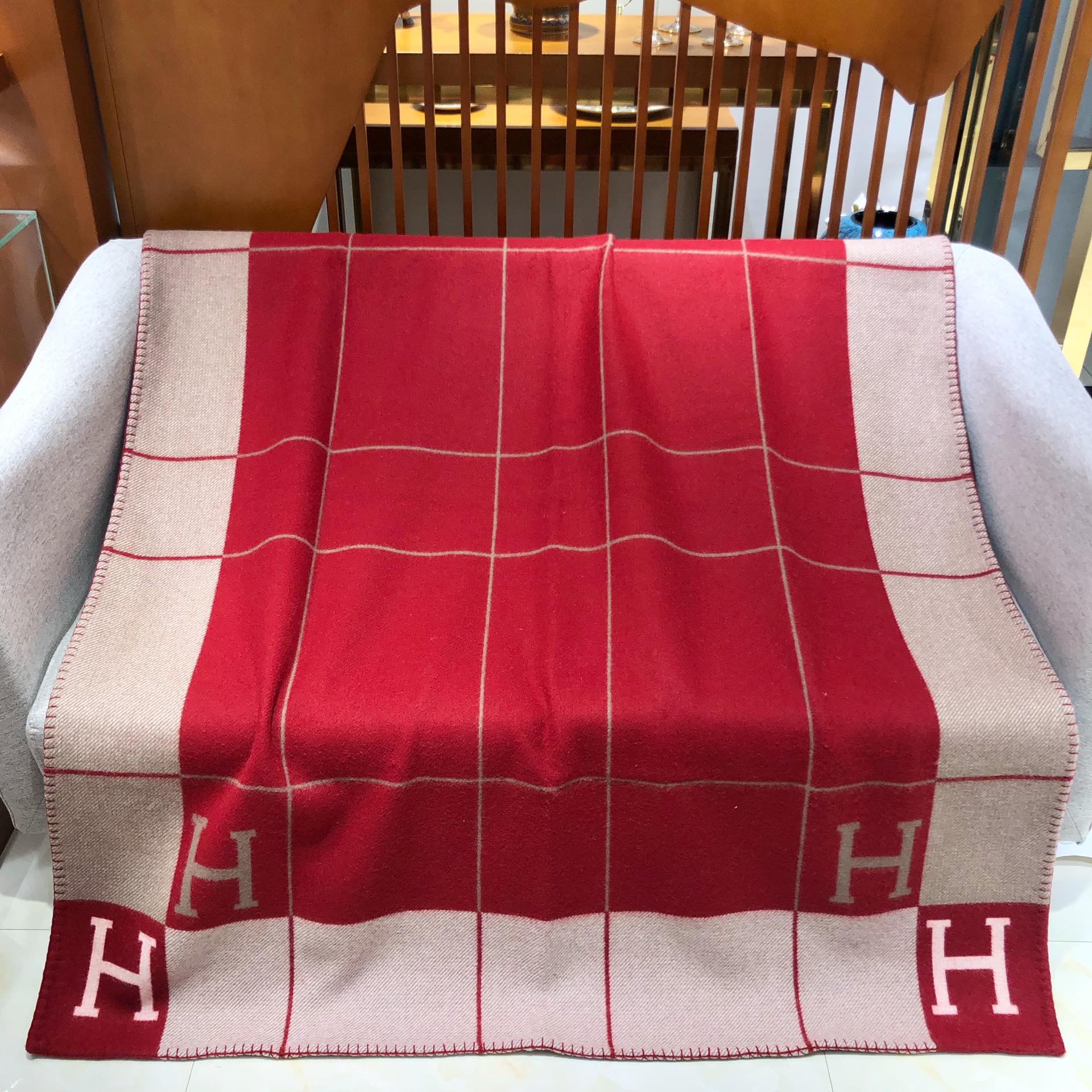 Hermes Good
 Blanket Red Lattice Cashmere Wool