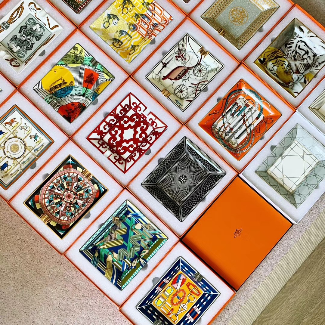爱马仕 Hermès 高定典藏名品高定成衣时装外套连衣裙衬衫T恤 #C95E8450 4