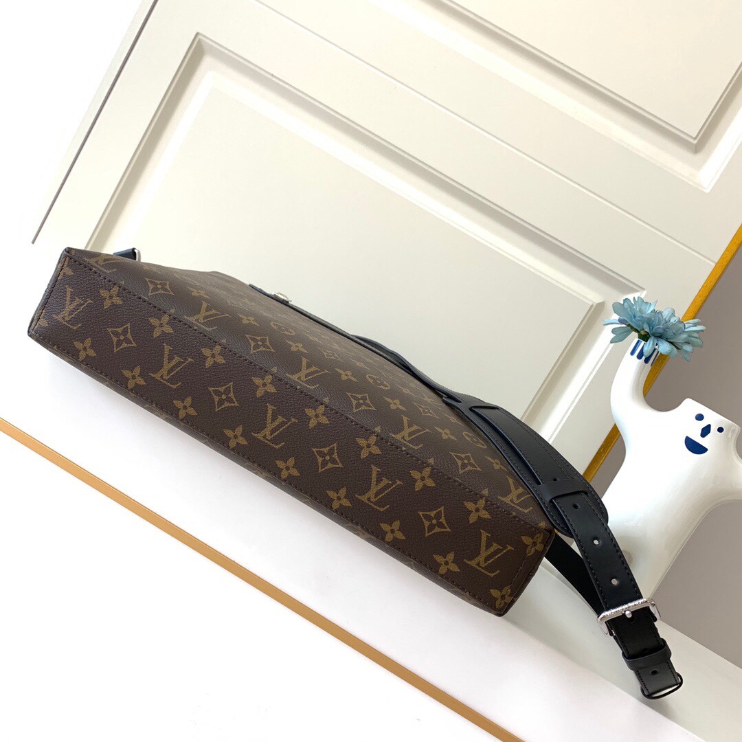 路易威登 Louis Vuitton 高定典藏名品高定成衣时装外套连衣裙衬衫T恤 #3A3032C0 4