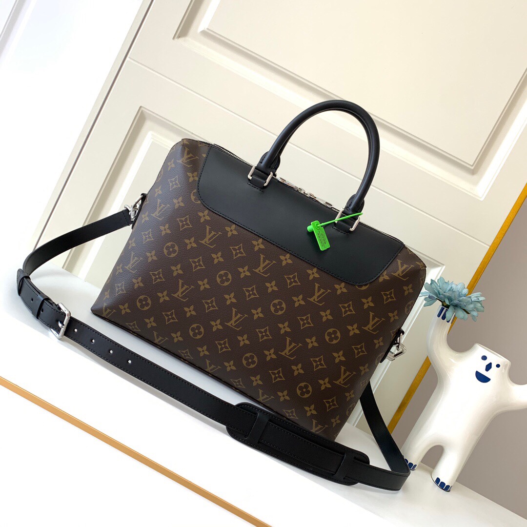 路易威登 Louis Vuitton 高定典藏名品高定成衣时装外套连衣裙衬衫T恤 #3A3032C0 3