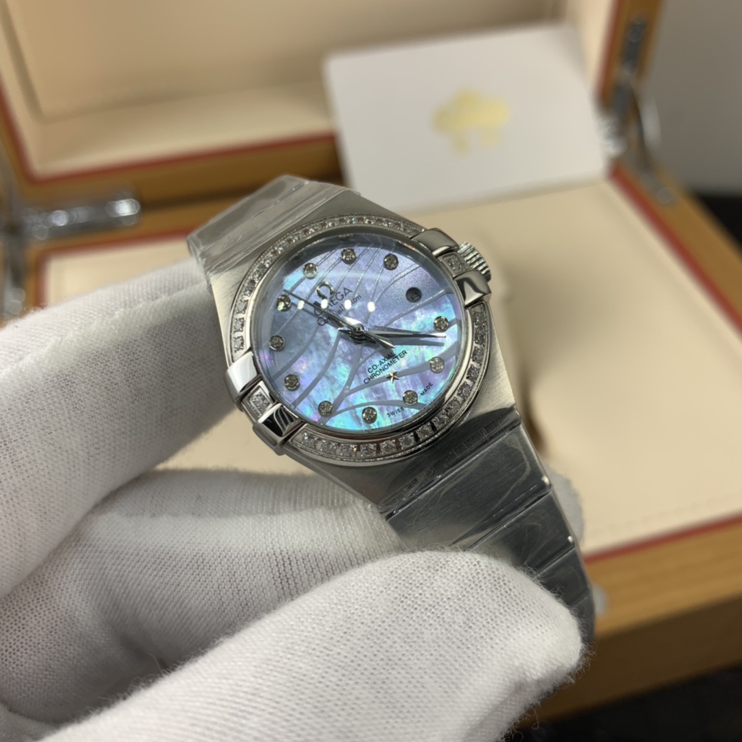 Omega 皇家 欧米茄星座系列贝壳面机械女表