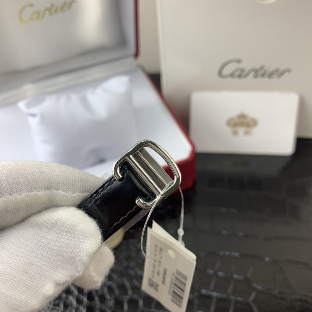Cartier 皇家 卡地亚蓝气球系列33尺寸机械女表