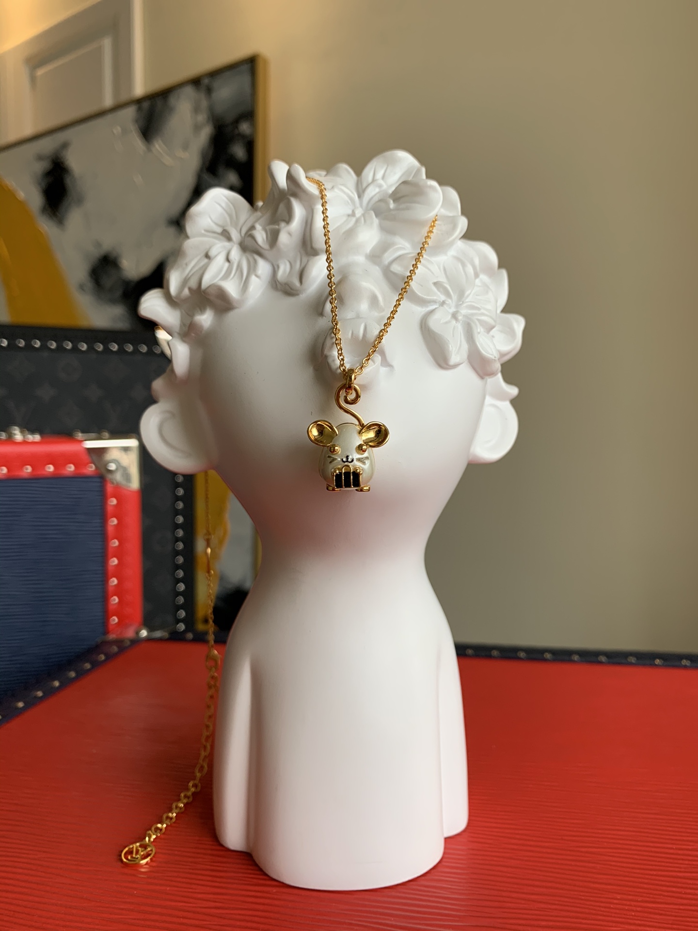 NO:395915,lv new necklace super cute, LV【original leather】,louis vuitton,necklace19860909lv 新款项链 超级可爱的,LV【原厂皮】,louis vuitton,necklace,Bag