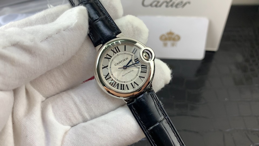 Cartier 皇家 卡地亚蓝气球系列33尺寸机械女表视频欣赏