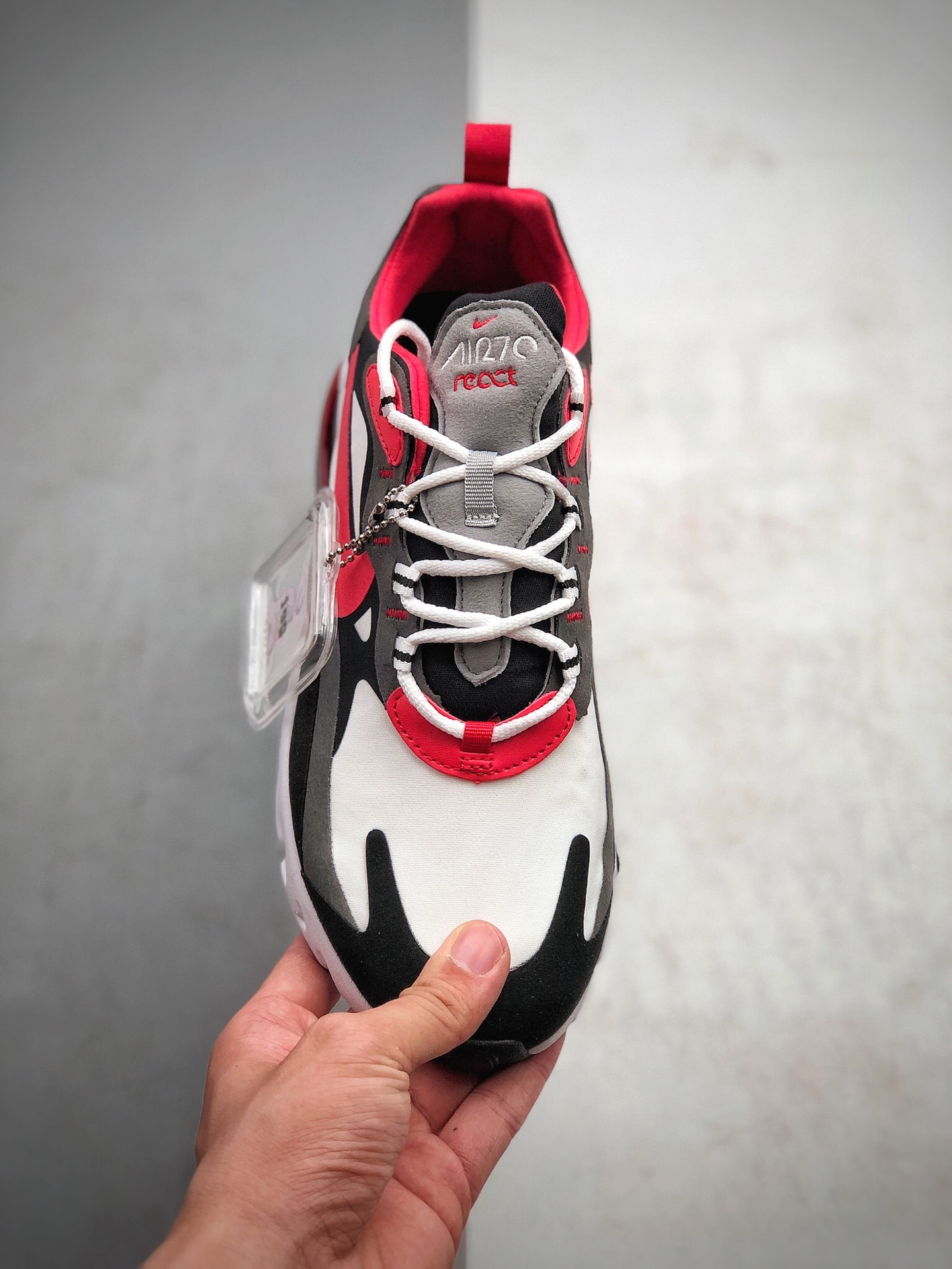 180  耐克 Nike React Air Max 270 网纱系列 机能半气垫跑步鞋 货号：Cl3866-002
