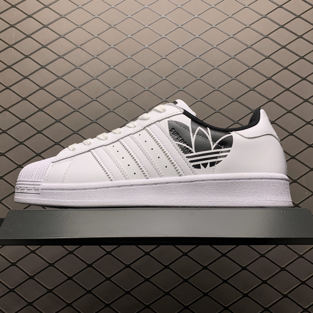 170 Adidas 阿迪达斯 Superstar 贝壳头运动休闲板鞋 FY2824 新配色采用新型