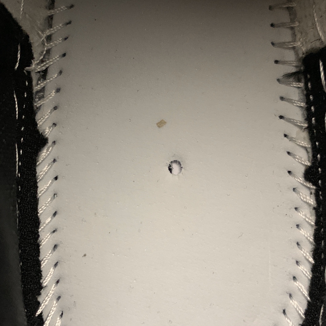 170 Adidas 阿迪达斯 Superstar 贝壳头运动休闲板鞋 FY2824 新配色采用新型