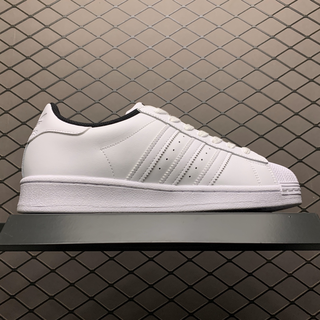 170 Adidas 阿迪达斯 Superstar 贝壳头运动休闲板鞋 FY2824 新配色采用新型
