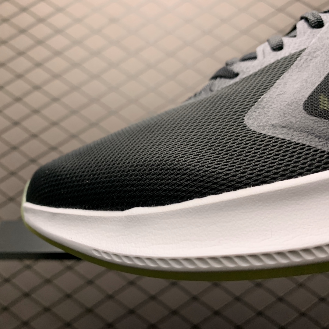 150 Nike Downshifter 10 网面超轻透气跑步鞋 CI9983-001
