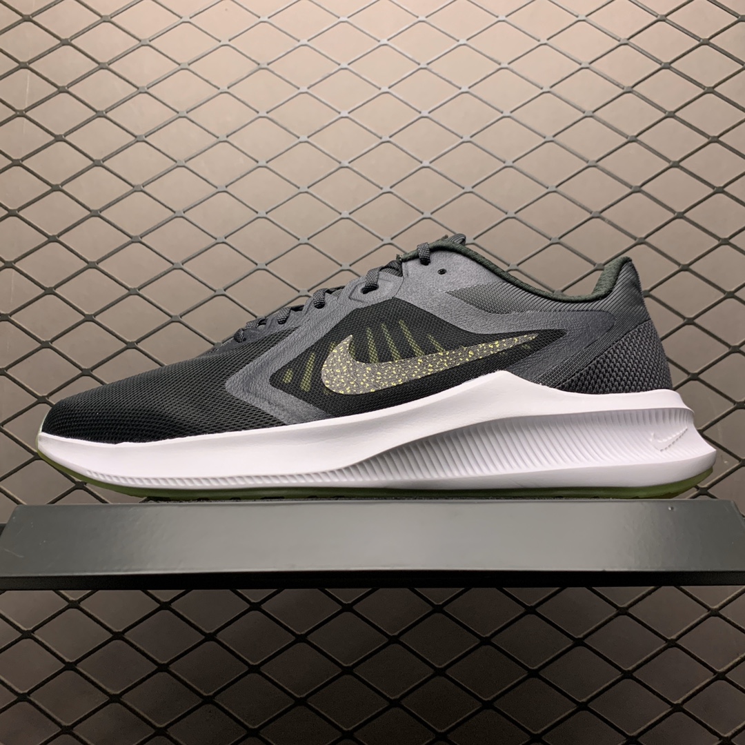 150 Nike Downshifter 10 网面超轻透气跑步鞋 CI9983-001