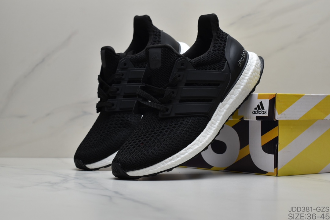 120 阿迪达斯 Adidas Ultraboost UB4.0 全掌爆米花休闲运动跑鞋