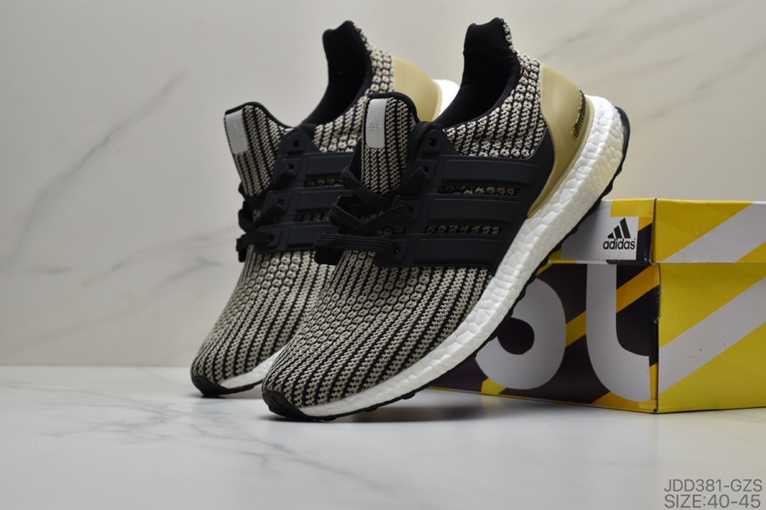 120 阿迪达斯 Adidas Ultraboost UB4.0 全掌爆米花休闲运动跑鞋