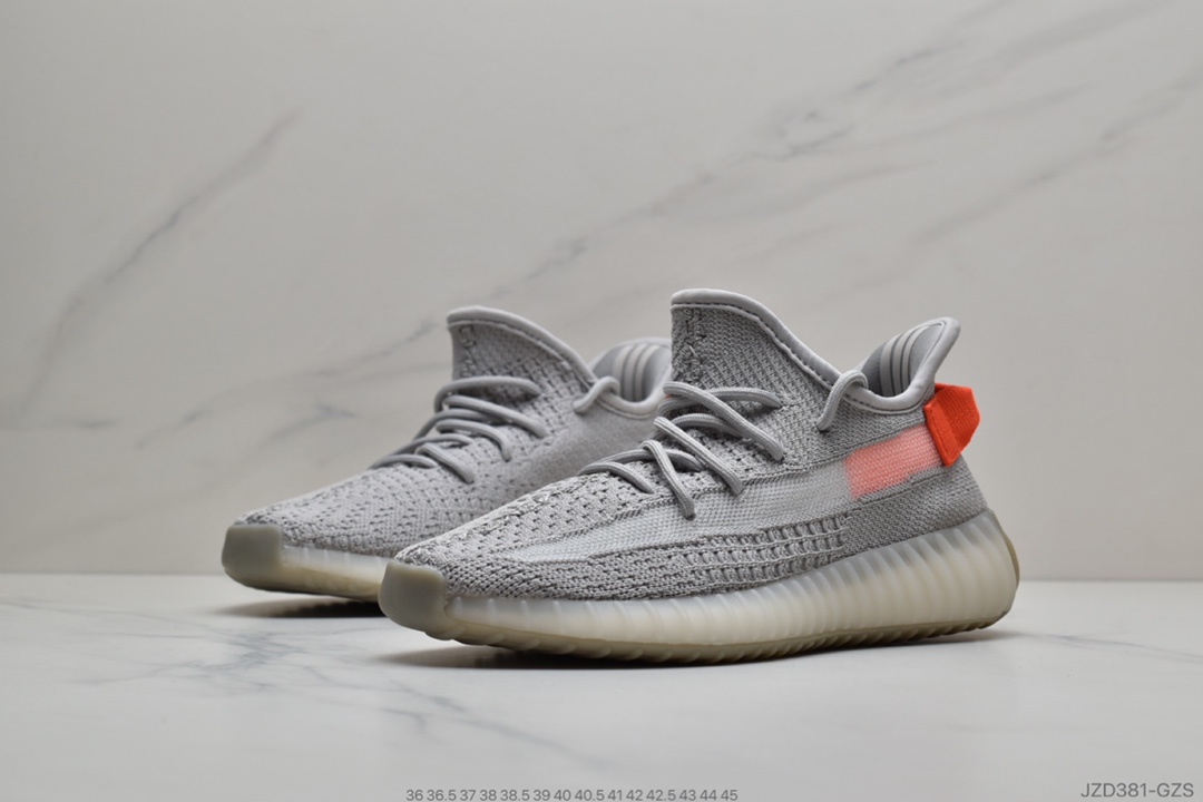 140 公司级阿迪达斯ADIDAS YEEZY BOOST 350 V2”Black/White”百搭便轻爆米花中底休闲运动跑慢鞋 满天星”FZ5000