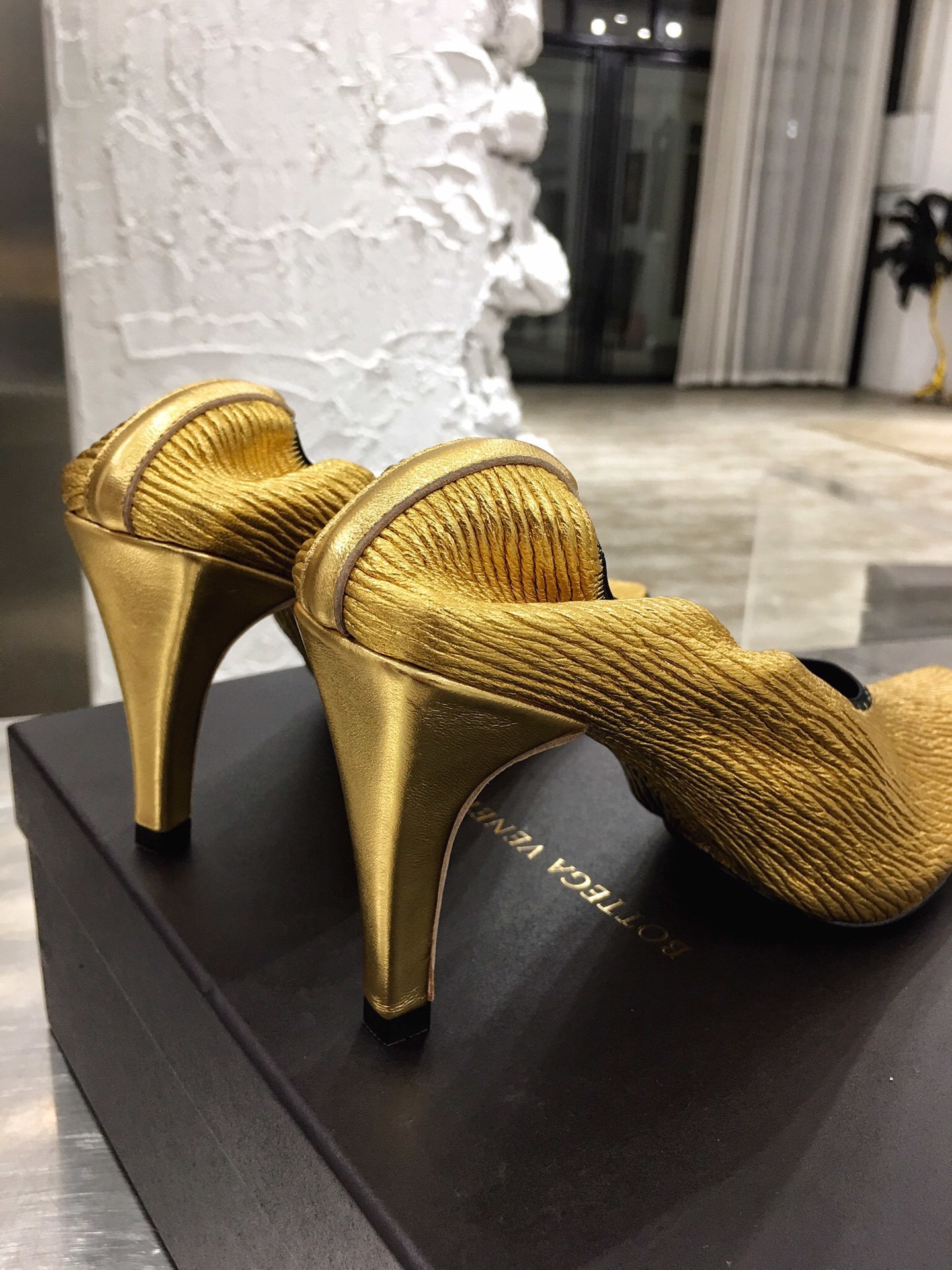 BV.BottegaVeneta20