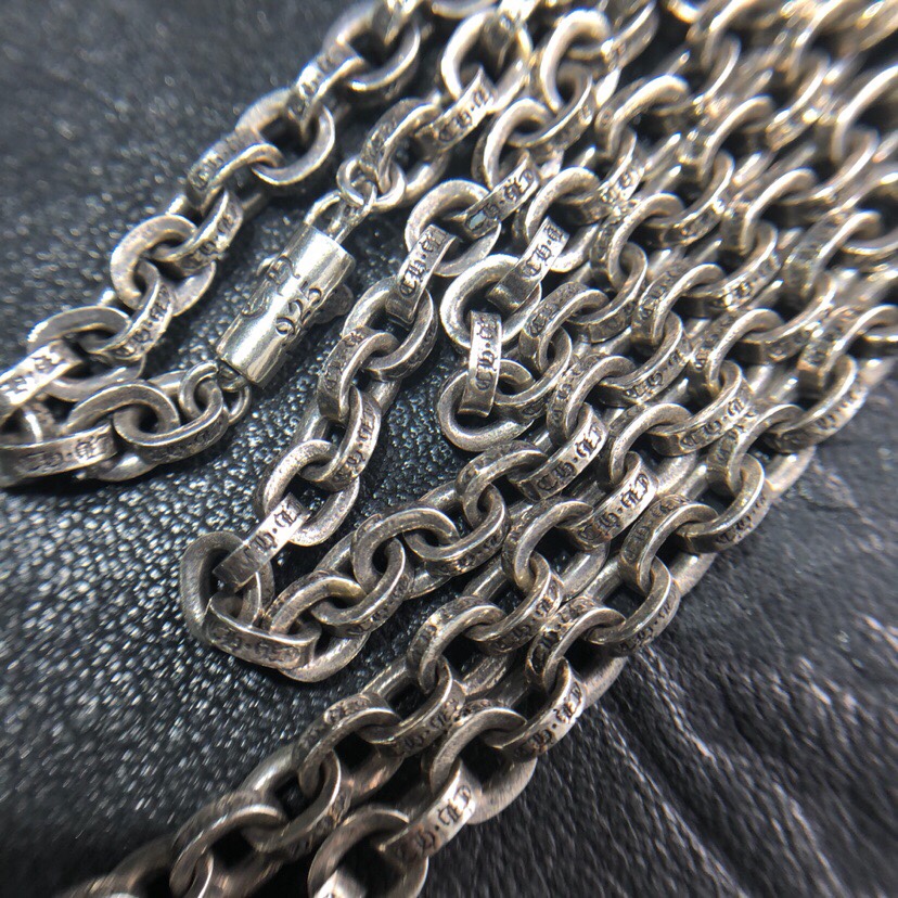Chrome Hearts 𝗖𝗵𝗿𝗼𝗺𝗲 𝗛𝗲𝗮𝗿𝘁𝘀 克罗心 六芒星情侣项链