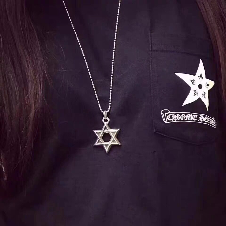 Chrome Hearts 𝗖𝗵𝗿𝗼𝗺𝗲 𝗛𝗲𝗮𝗿𝘁𝘀 克罗心 六芒星情侣项链