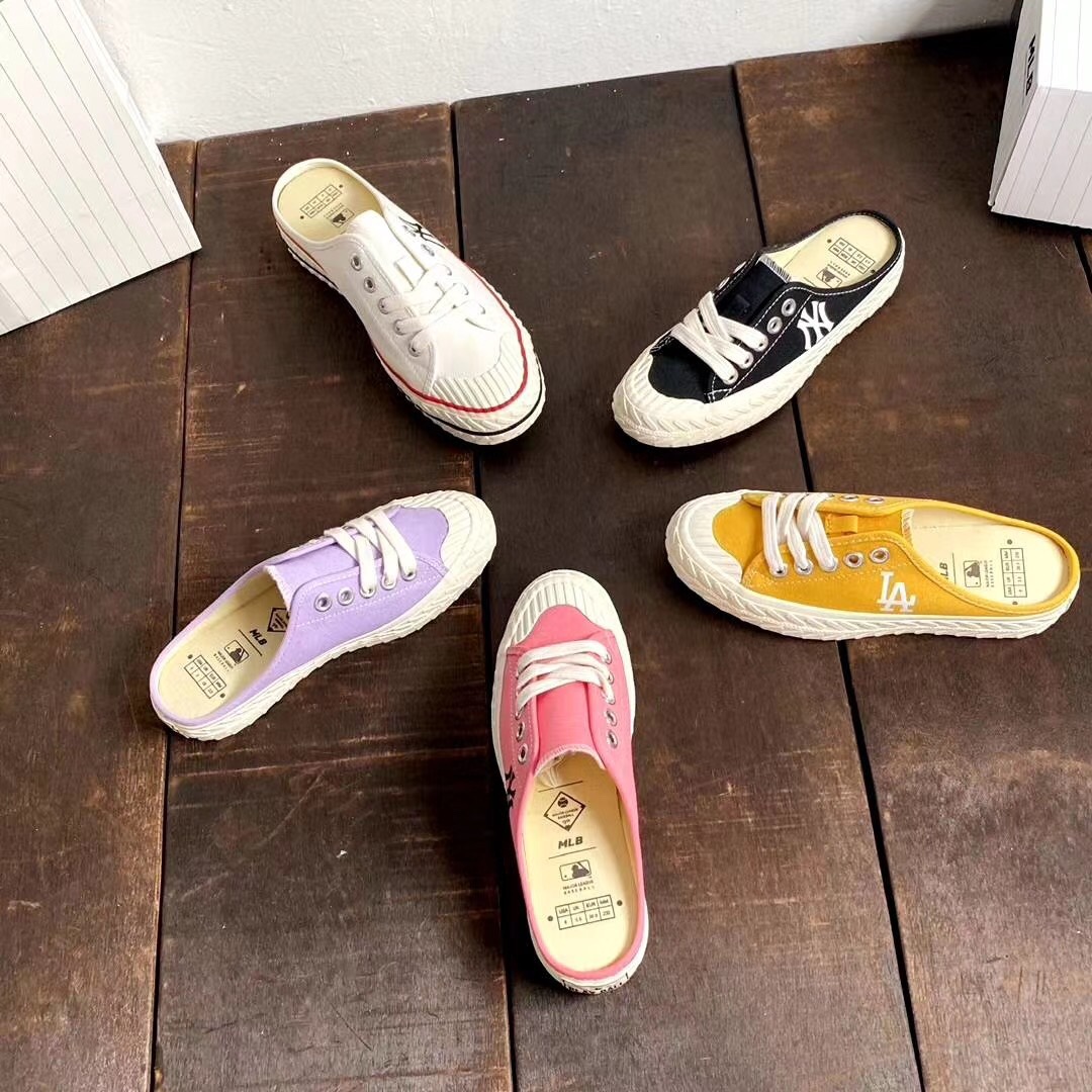 大货出:🎉🎉真硫化🎉🎉 独家出货 棒球联盟MLB PLAY BALL系列男女饼干鞋情侣NY洋基队复古高帮帆布鞋盟 抖音 快手 小红书 韩国洋基队NY大标潮流原厂1:1模具开发 原厂进口帆布材质 原厂 全套手提袋 原盒 雷射防伪标包装 天猫订单品质Size:35 36 36.5 37.5 38 38.5 39 40 40.5 41 42 42.5 43 44