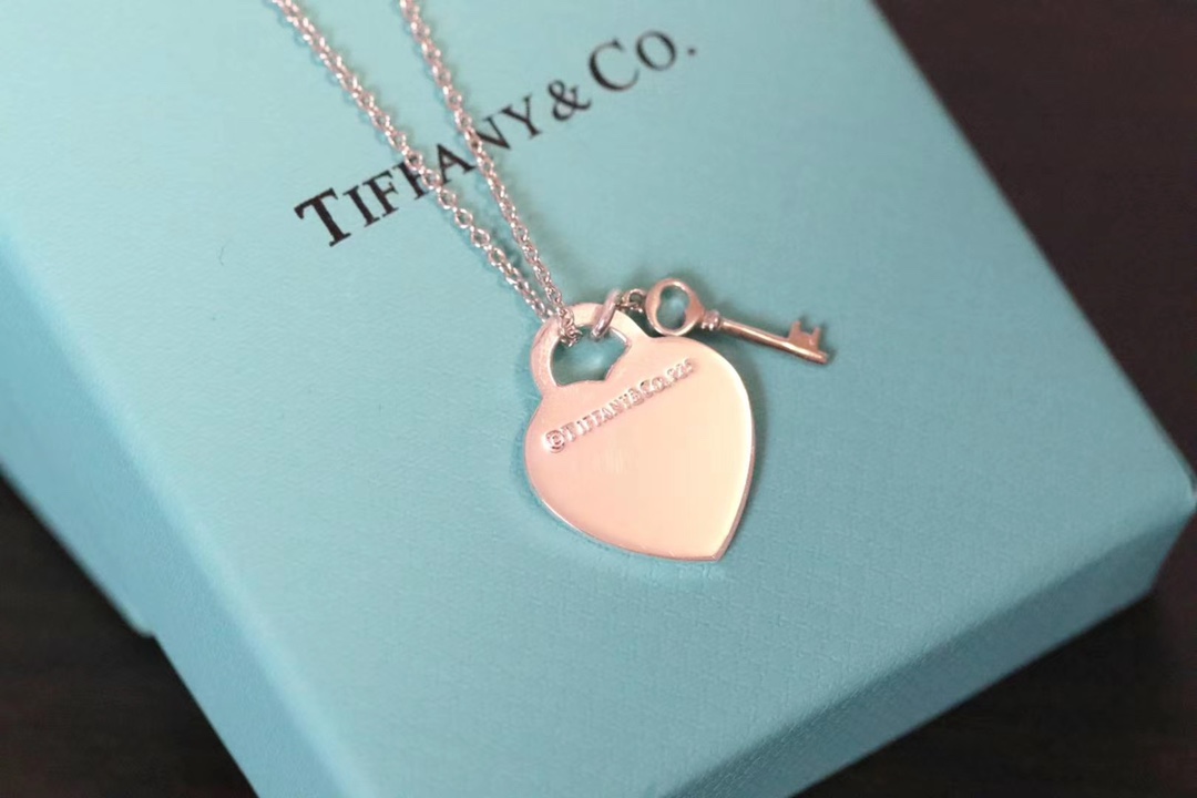 Tiffany & Co. Tiff &Co. 心锁 纯银 锁骨项链