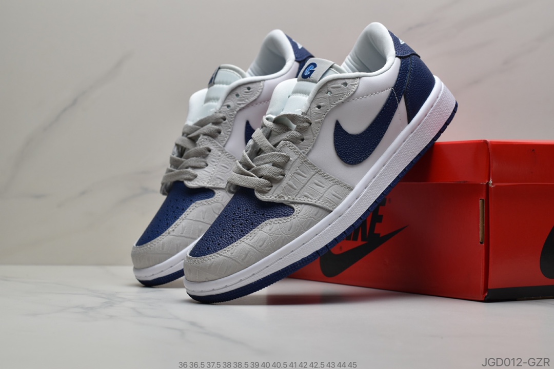 180 公司级Air Jordan AJ1 Low 低帮 蛇纹灰蓝 CW8576-200