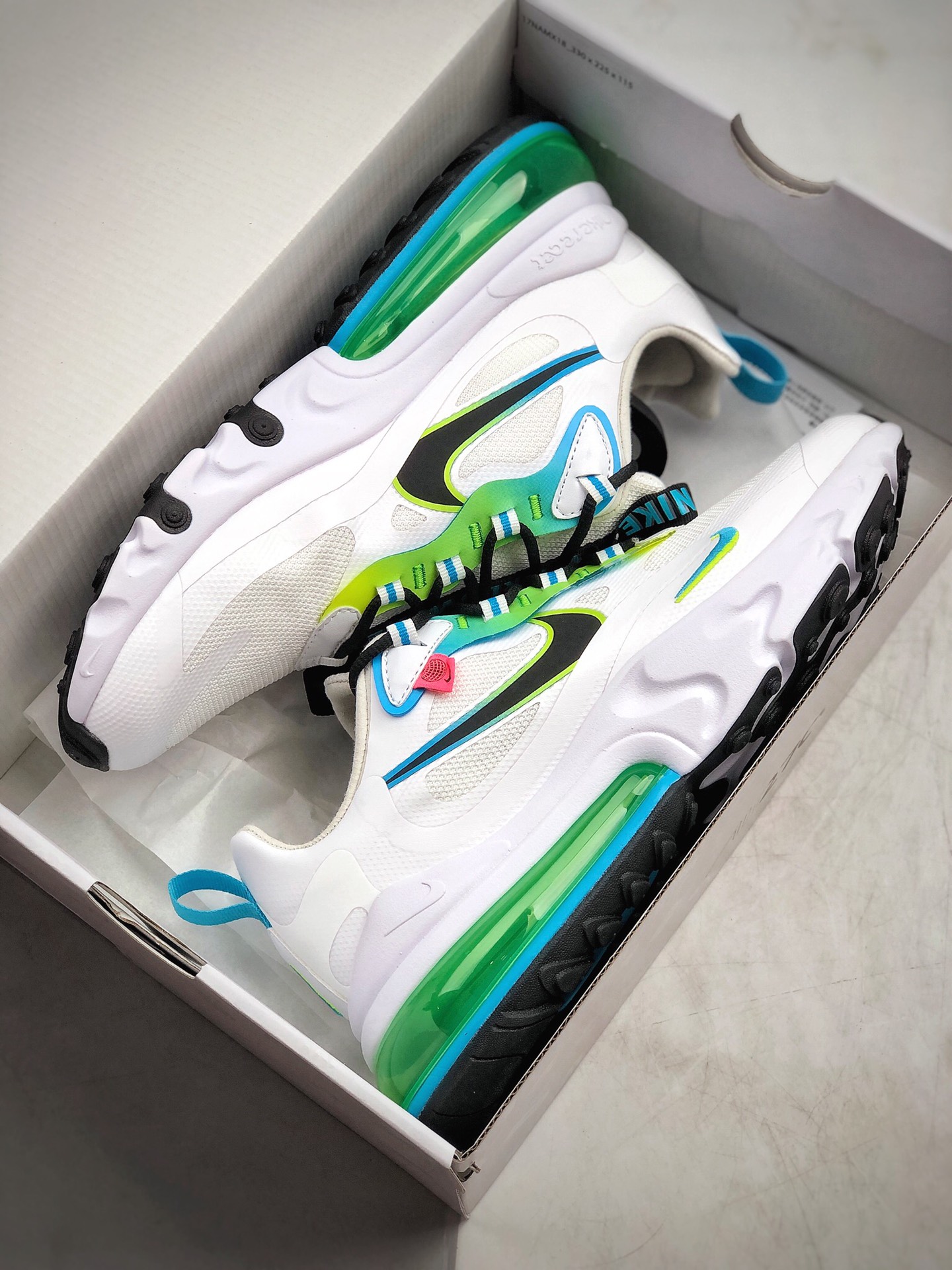 200  耐克 Nike React Air Max 270 React 高桥盾网纱系列 机能半气垫跑步鞋 CK6457 100