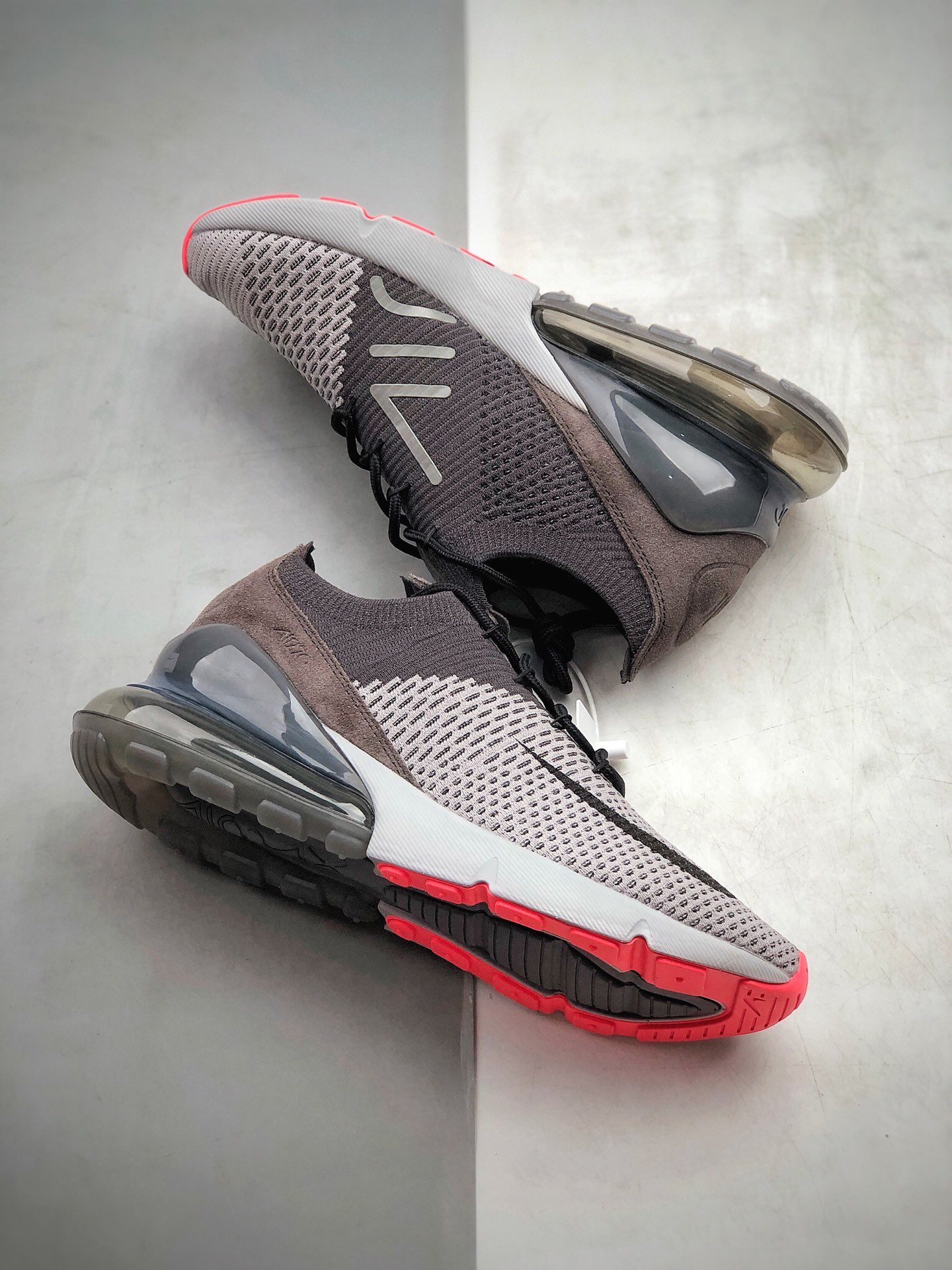 200  Nike Air Max 270 Flyknit宝蓝酒红黑白 针织飞线系列 TFboy王俊凯同款AO1023-004