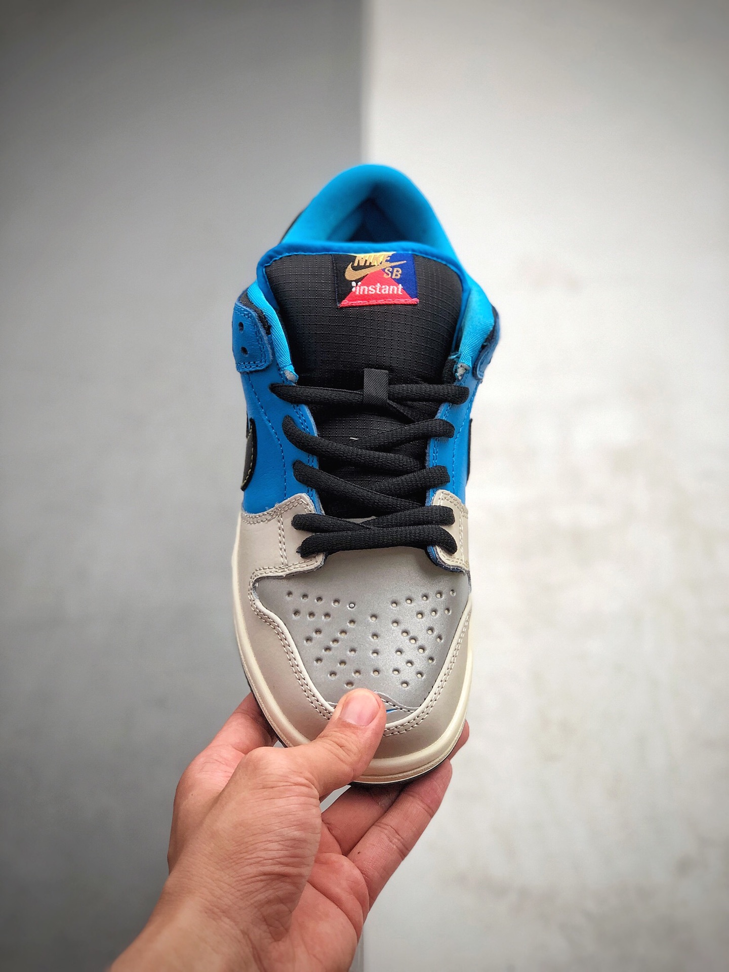 250 日本知名滑板店铺 Instant Skateboard x Nike Dunk Low 联名限定运动休闲板鞋 CZ5128-400