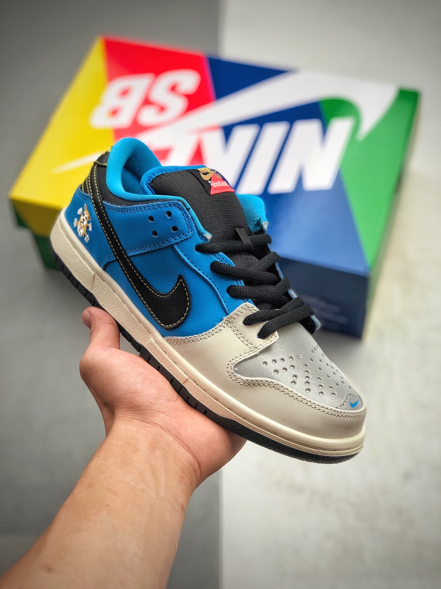 250 日本知名滑板店铺 Instant Skateboard x Nike Dunk Low 联名限定运动休闲板鞋 CZ5128-400