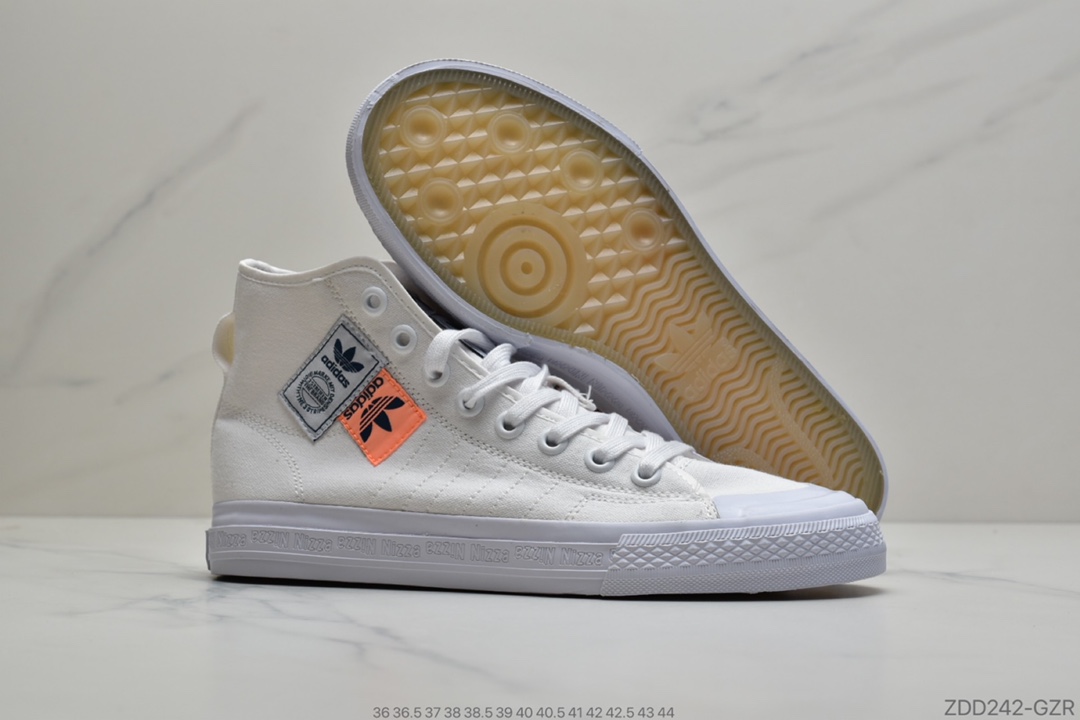 230 公司级双围硫化 新品首发阿迪达斯/Adidas Nizza HI RF 亮白 校园高帮休闲帆布板鞋  货号：FX4028