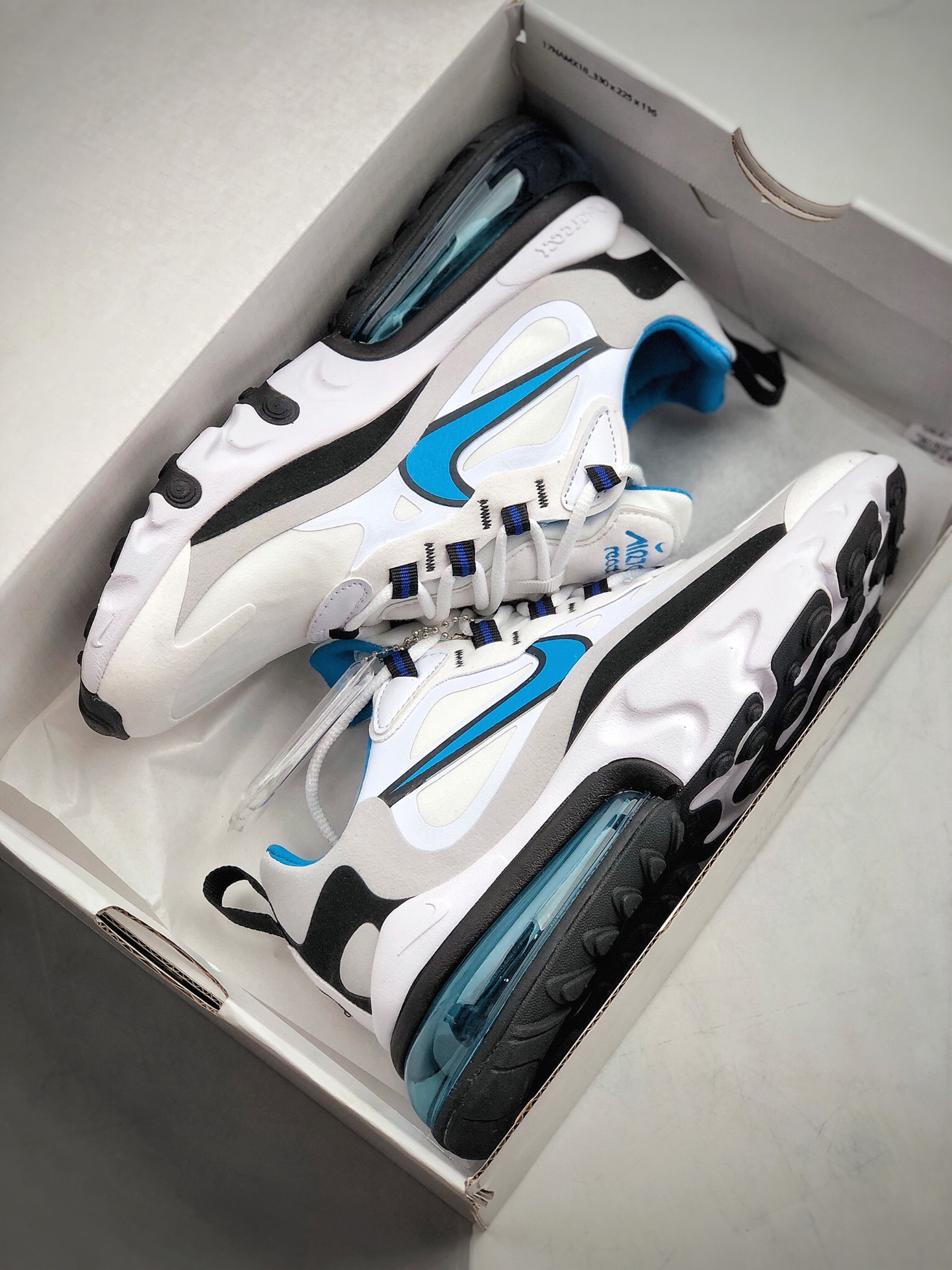 180 耐克 Nike React Air Max 270 React 高桥盾网纱系列 机能半气垫跑步鞋 CT1280-101