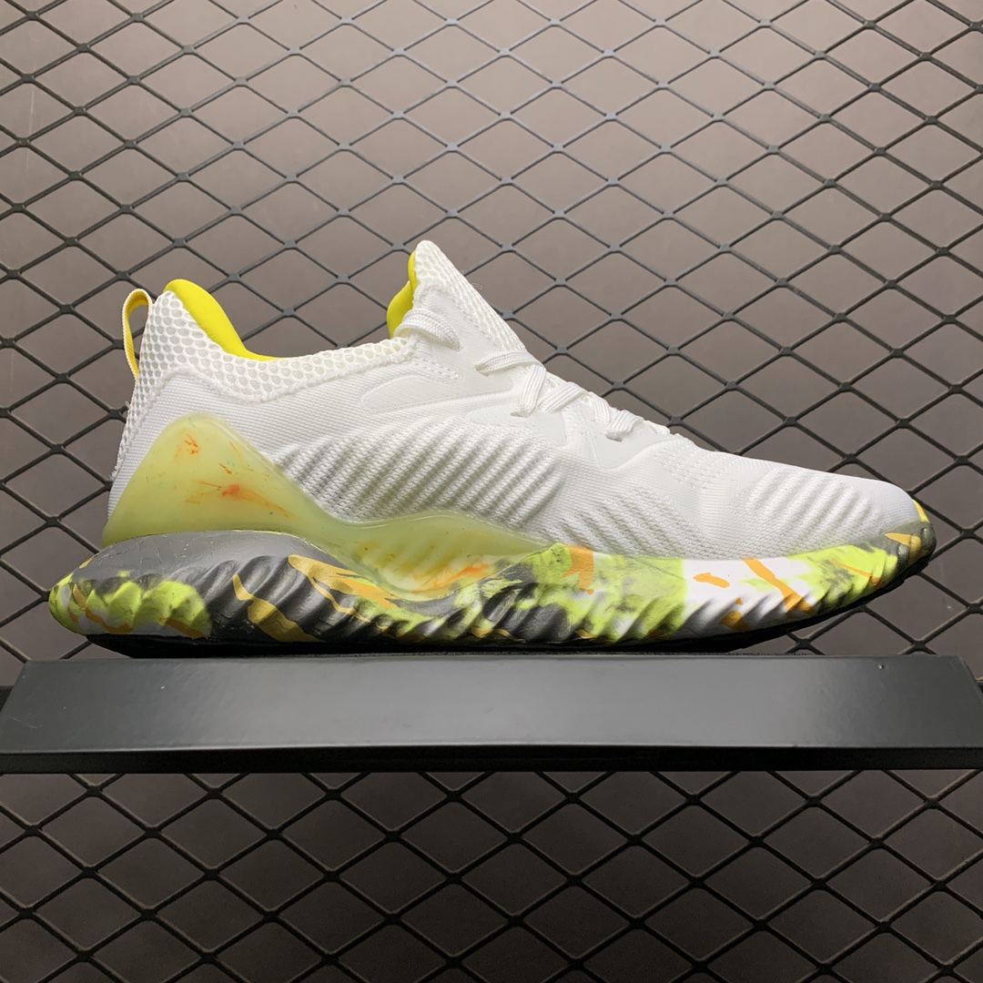 200 Adidas 阿迪达斯 AlphaBounce  Beyond m 阿尔法10代 网面休闲跑步鞋 CG3306