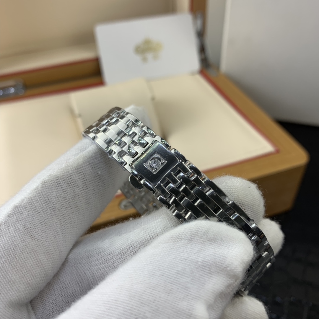 Omega 皇家 欧米茄蝶飞系列女表
