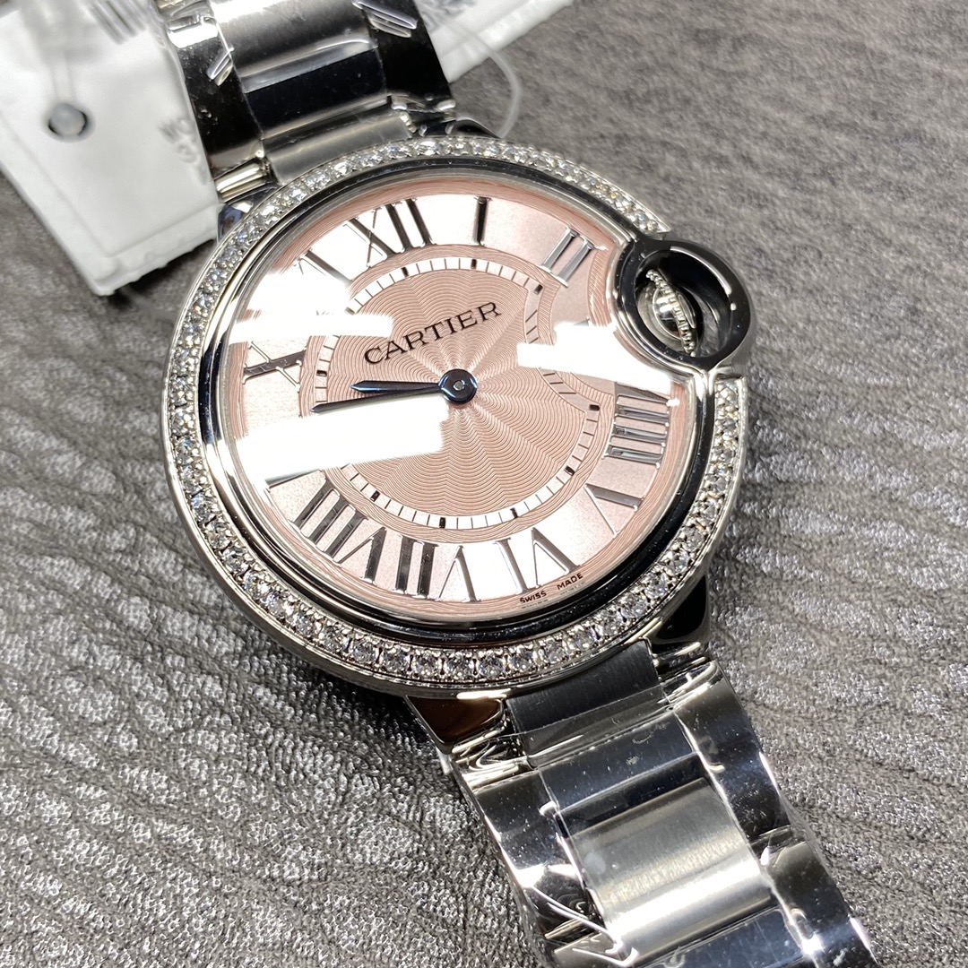 Cartier 卡地亚蓝气球系列 客户定制版 该款定制需要3天 型号WE9003Z3 女士表径33毫米