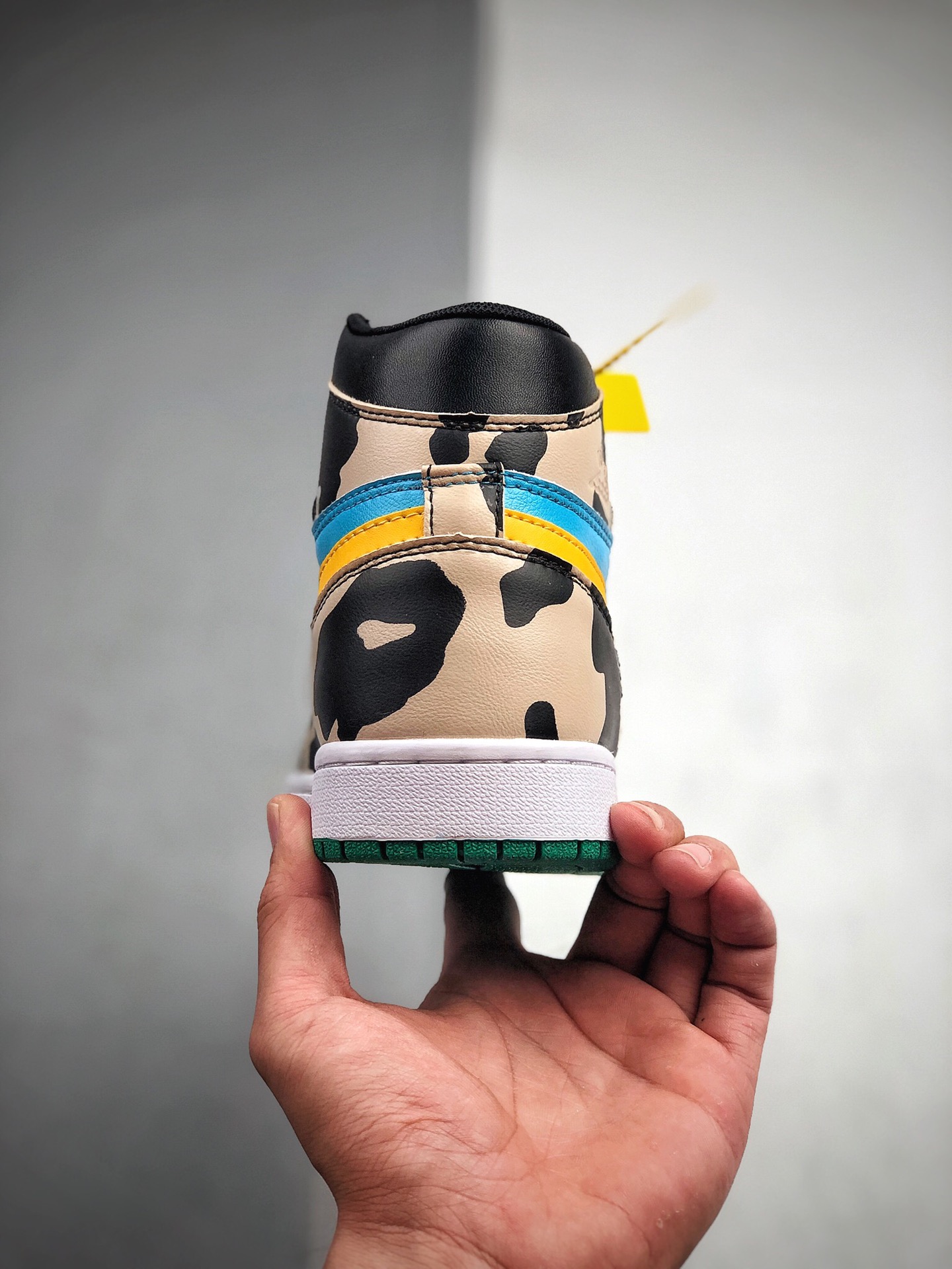 230 客制 Ben & Jerry's x AJ1  牛奶淇冰淋 大厂原装级出品 CU3244-100
