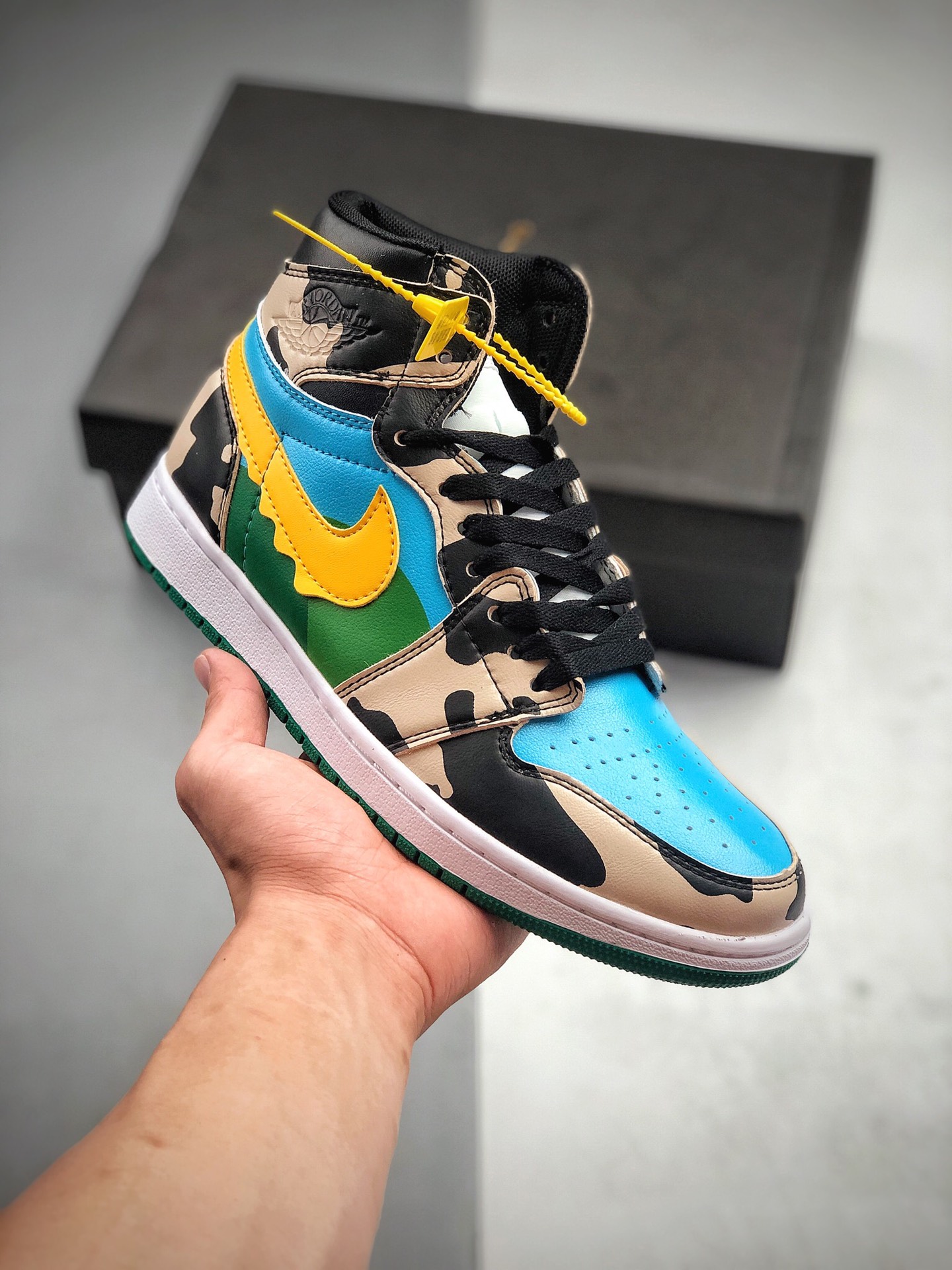 230 客制 Ben & Jerry's x AJ1  牛奶淇冰淋 大厂原装级出品 CU3244-100