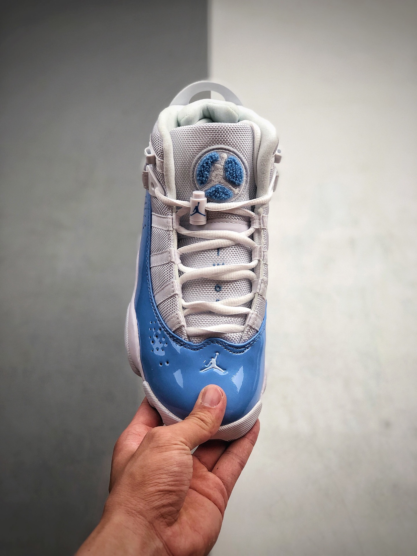 250  耐克Nike Air Jordan 6 RIngs“北卡蓝” 六冠王 乔丹6代时尚休闲篮球鞋cw7037-100