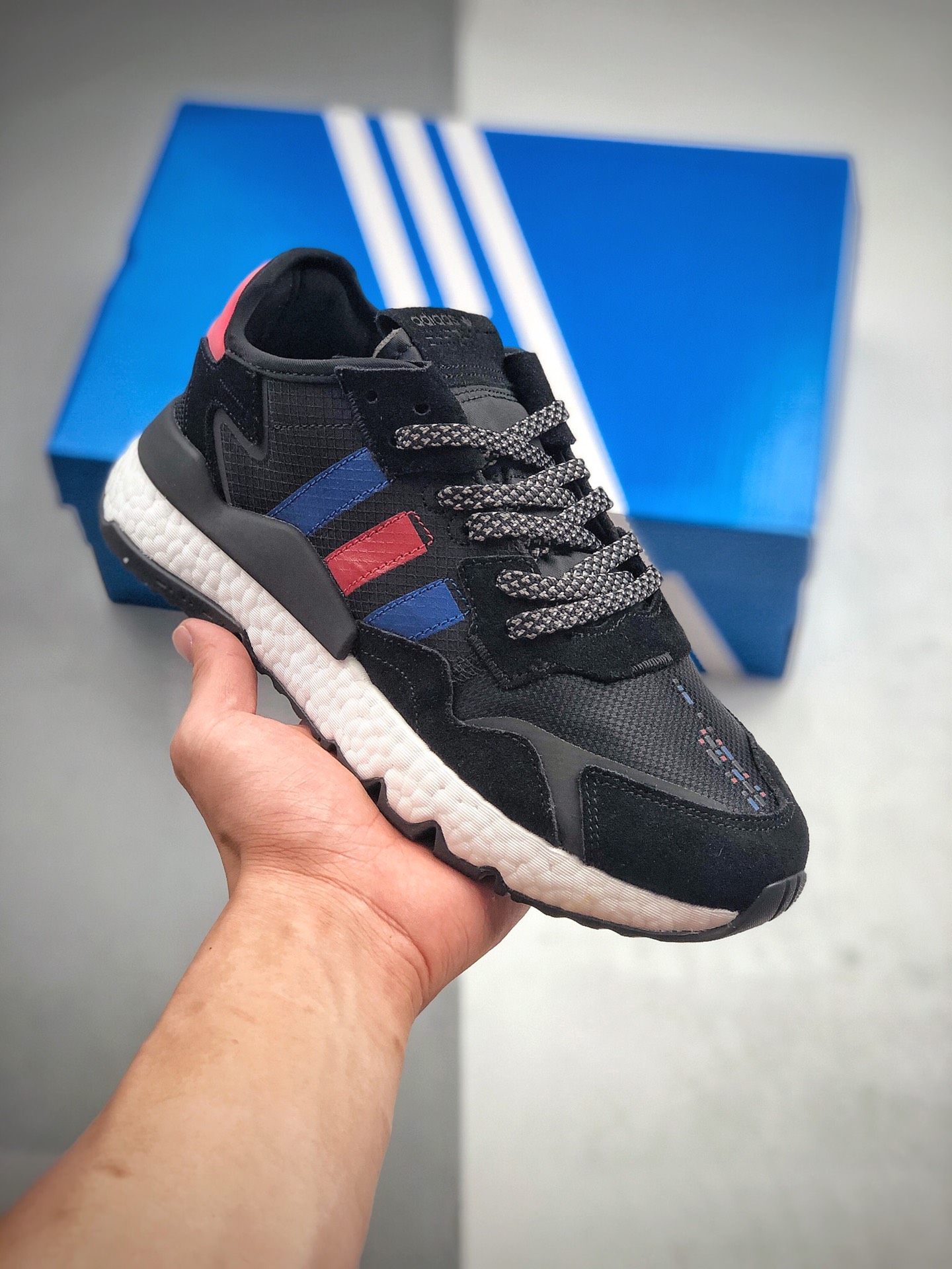 200  Adidas 阿迪达斯 Nite Jogger Boost夏季网面透气款