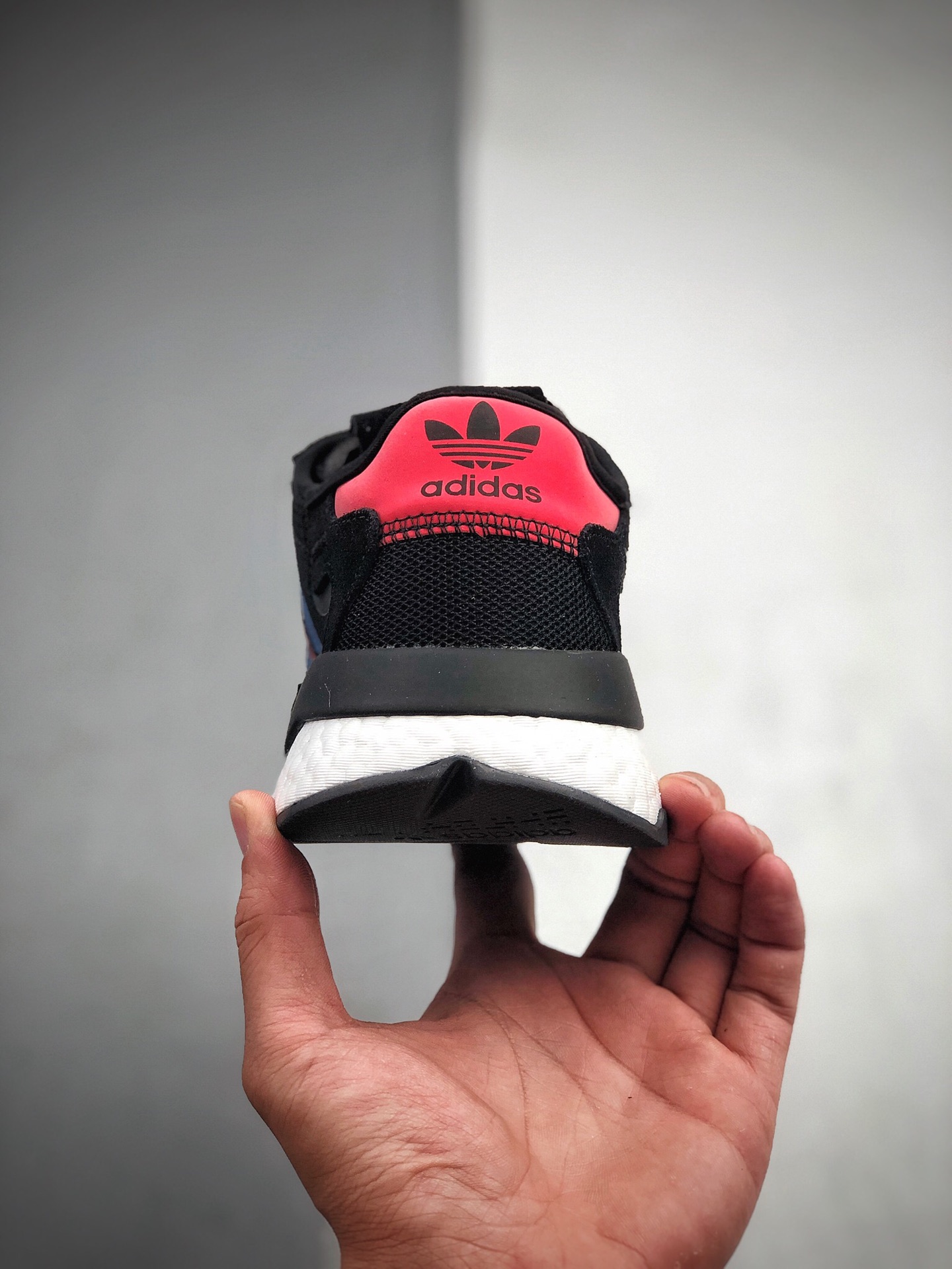 200  Adidas 阿迪达斯 Nite Jogger Boost夏季网面透气款